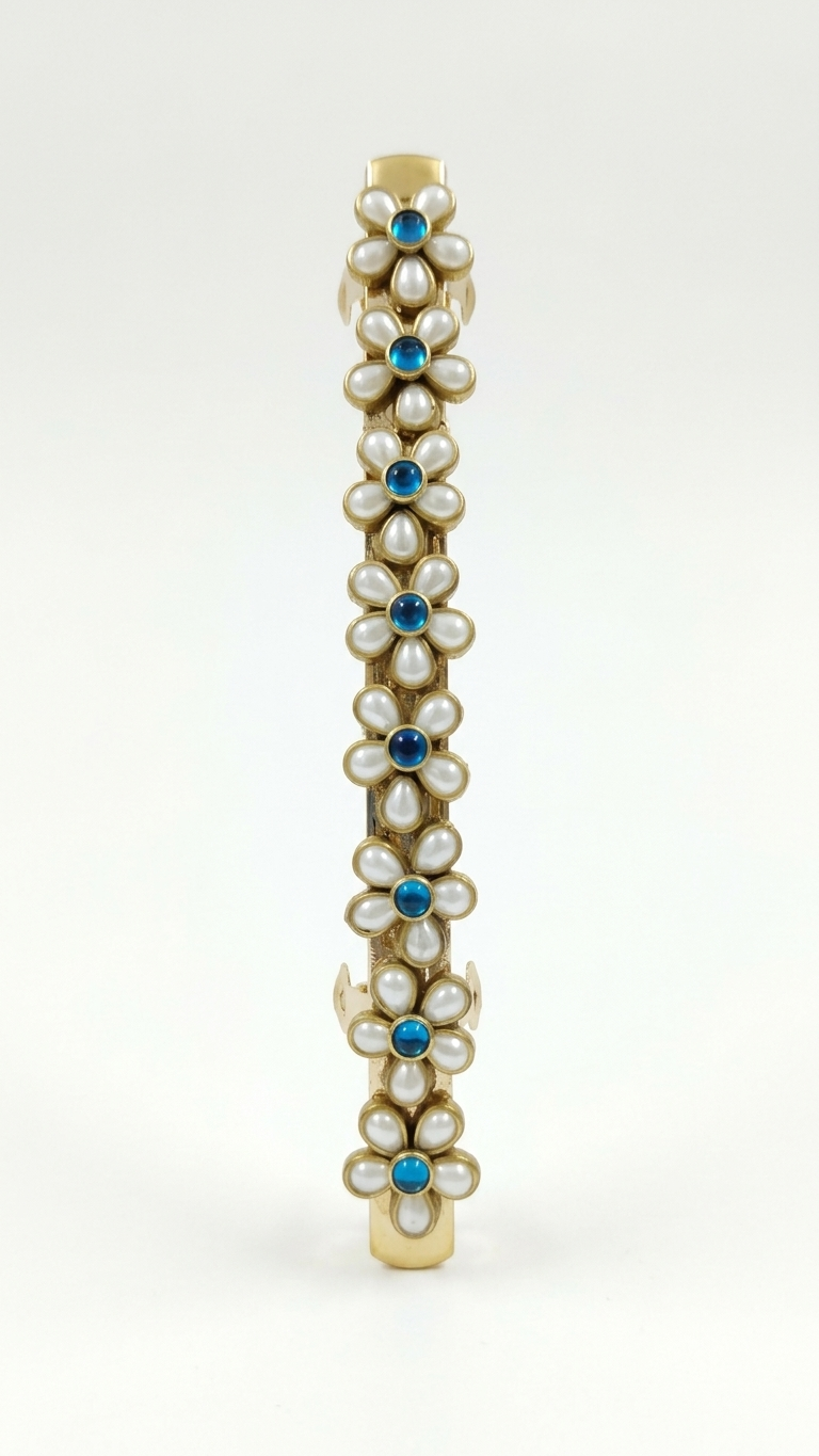 Centre clips (SN-01-0000028)